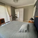 Вілла Nas-a Luxury, 6 Bedroom, 3 Bathroom *