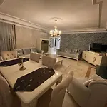 Вілла Nas-a Luxury, 6 Bedroom, 3 Bathroom