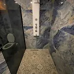 Nas-a Luxury, 6 Bedroom, 3 Bathroom Вілла *