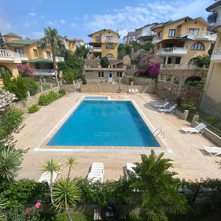 Luxury, 6 Bedroom, 3 Bathroom Villa Alanya