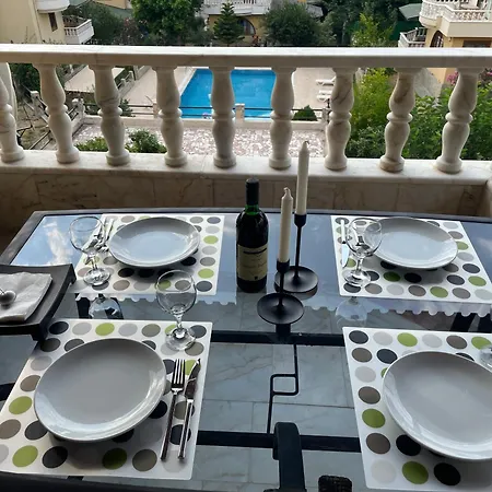 Nas-a Luxury, 6 Bedroom, 3 Bathroom فيلة ألانيا