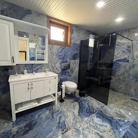 Alanya Nas-A Villa Luxury, 6 Bedroom, 3 Bathroom Villa *