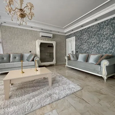 Villa Nas-a Luxury, 6 Bedroom, 3 Bathroom *