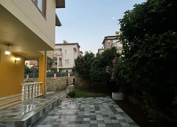 וילה Nas-a Luxury, 6 Bedroom, 3 Bathroom *