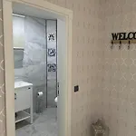 Nas-a Luxury, 6 Bedroom, 3 Bathroom Vila *