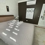 Nas-a Luxury, 6 Bedroom, 3 Bathroom *