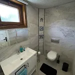 Nas-a Luxury, 6 Bedroom, 3 Bathroom