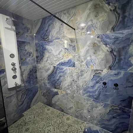 Nas-a Luxury, 6 Bedroom, 3 Bathroom * Αλάνια